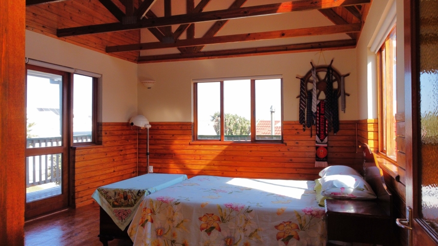 5 Bedroom Property for Sale in Hersham Western Cape